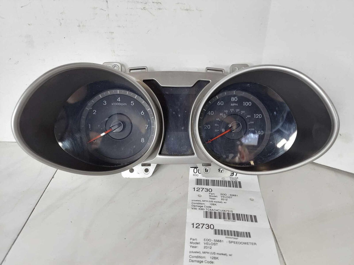 Speedometer Instrument Cluster Gauge OEM HYUNDAI VELOSTER 940012V330 12 13 14 15