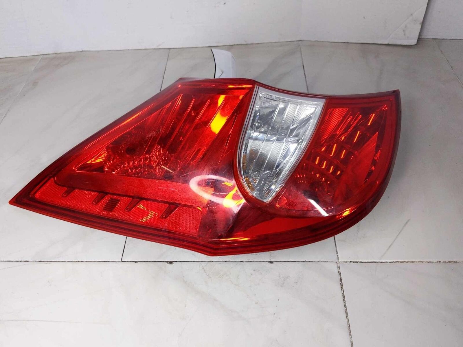 Tail Light Lamp LH Left Driver OEM HYUNDAI ACCENT Hatchback 12 13 14 15 16 17