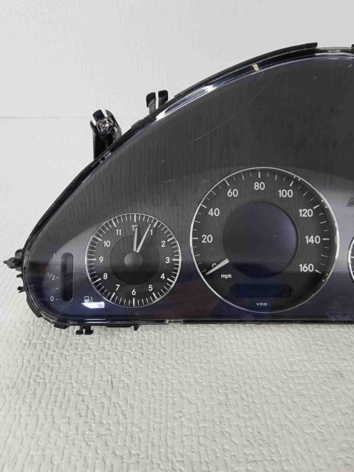 Speedometer Instrument Cluster Gauge Used OEM MERCEDES E-CLASS 2003 05