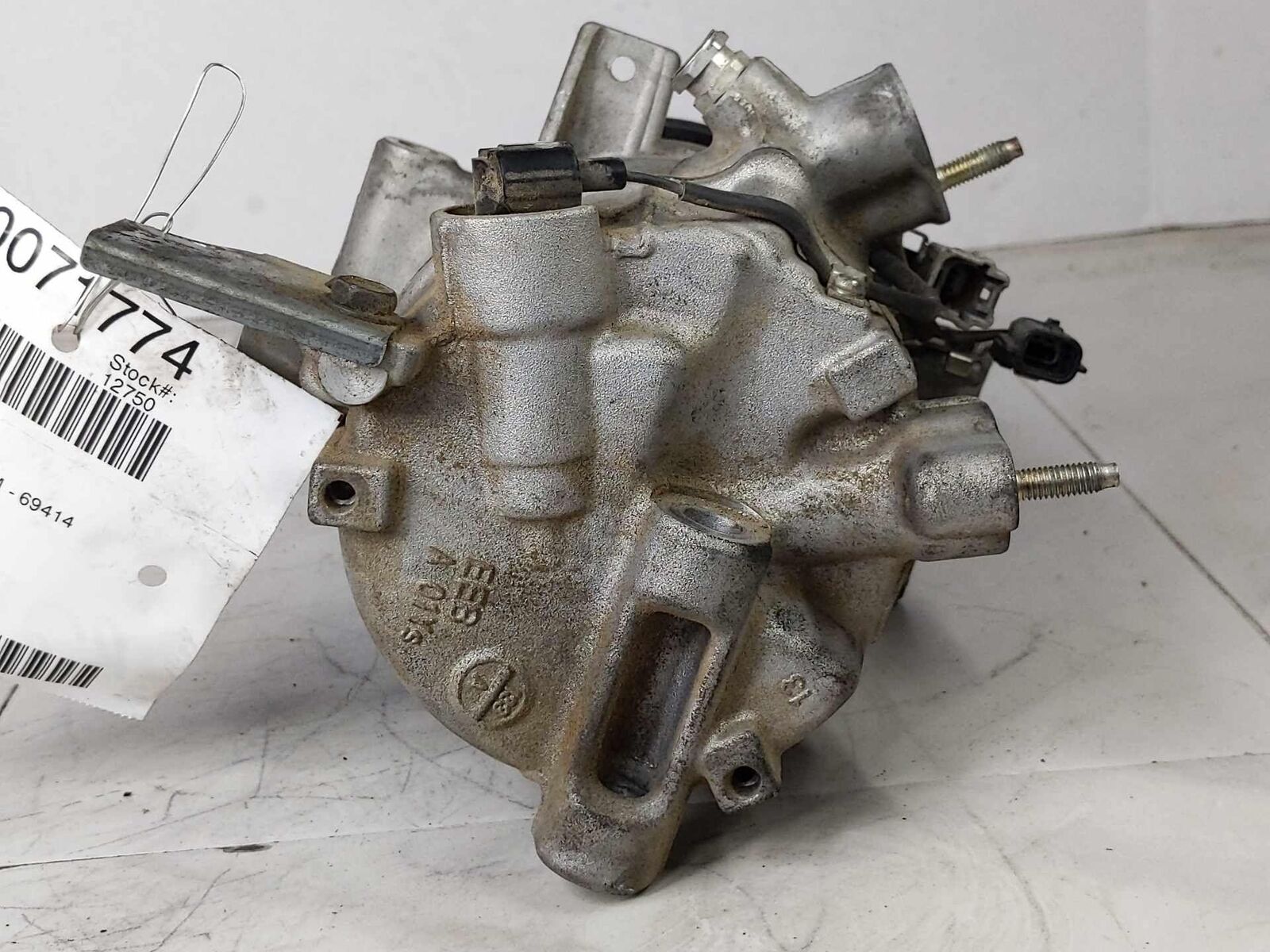 Air Conditioning A/C AC Compressor OEM 926004GB0A INFINITI Q50 3.7L 14 15