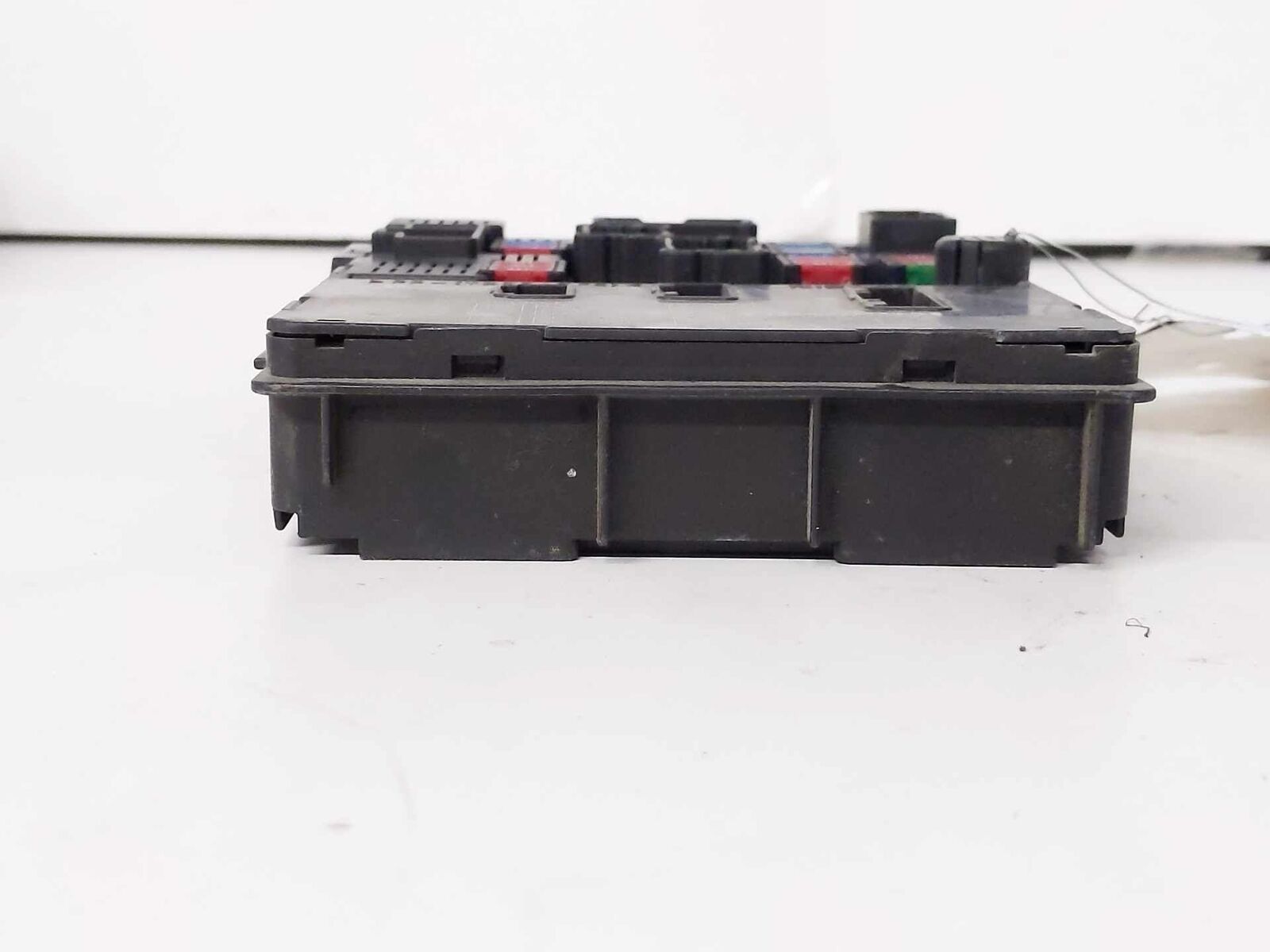 Engine Fuse Box NO LID OEM284B71HR0C NISSAN VERSA Sedan1.6L 13 14 15 16 17 18 19