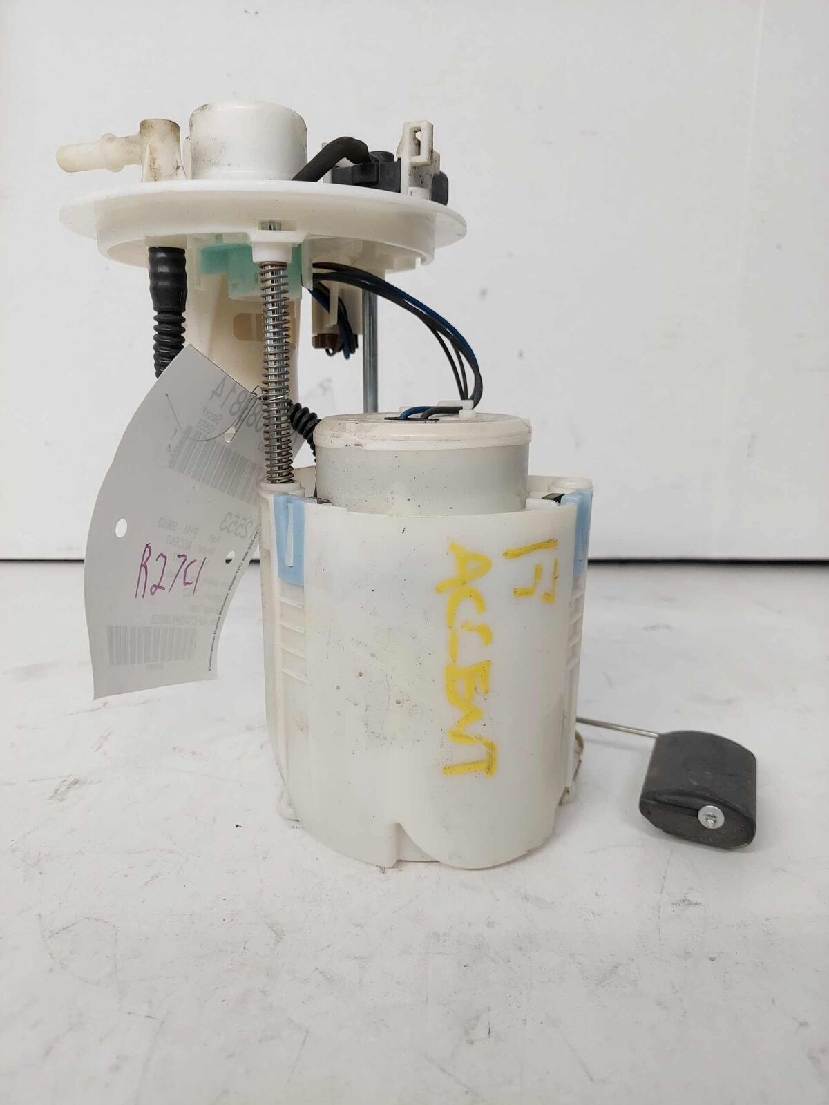 Fuel Pump Assembly Used OEM HYUNDAI ACCENT 1.6L 15 16 17