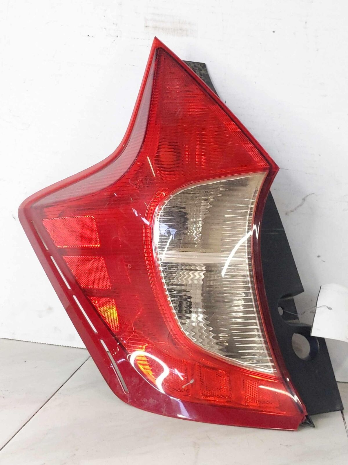 Tail Light Lamp Quarter Panel Mountd Left Driver OEM NISSAN VERSA Hatchback 2015
