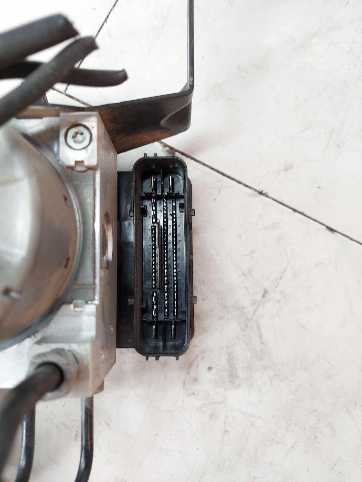 ABS Anti Lock Brake Pump Module Unit OEM GV612C219DJ FORD ESCAPE 1.5L 17 18 19
