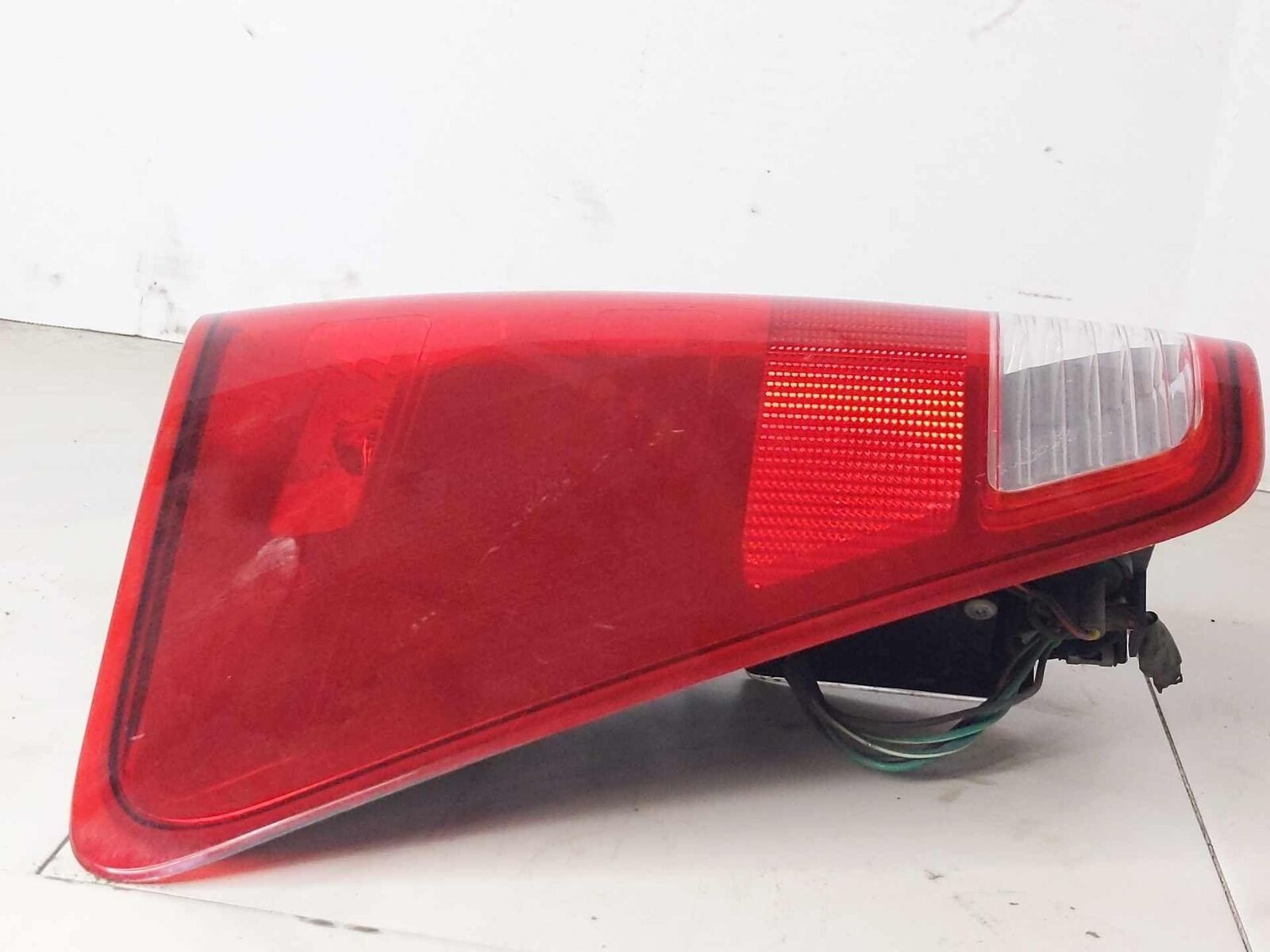 Tail Light Lamp Outer Quarter Panel Mounted LH Left Driver OEM NISSAN TITAN 2005