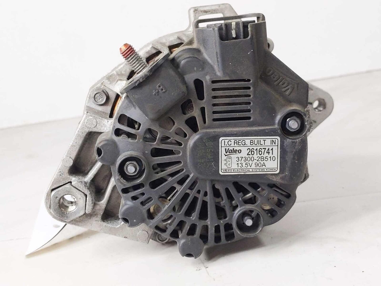 Alternator Generator Charging Engine OEM 373002B510 HYUNDAI ACCENT 1.6L 15 16 17