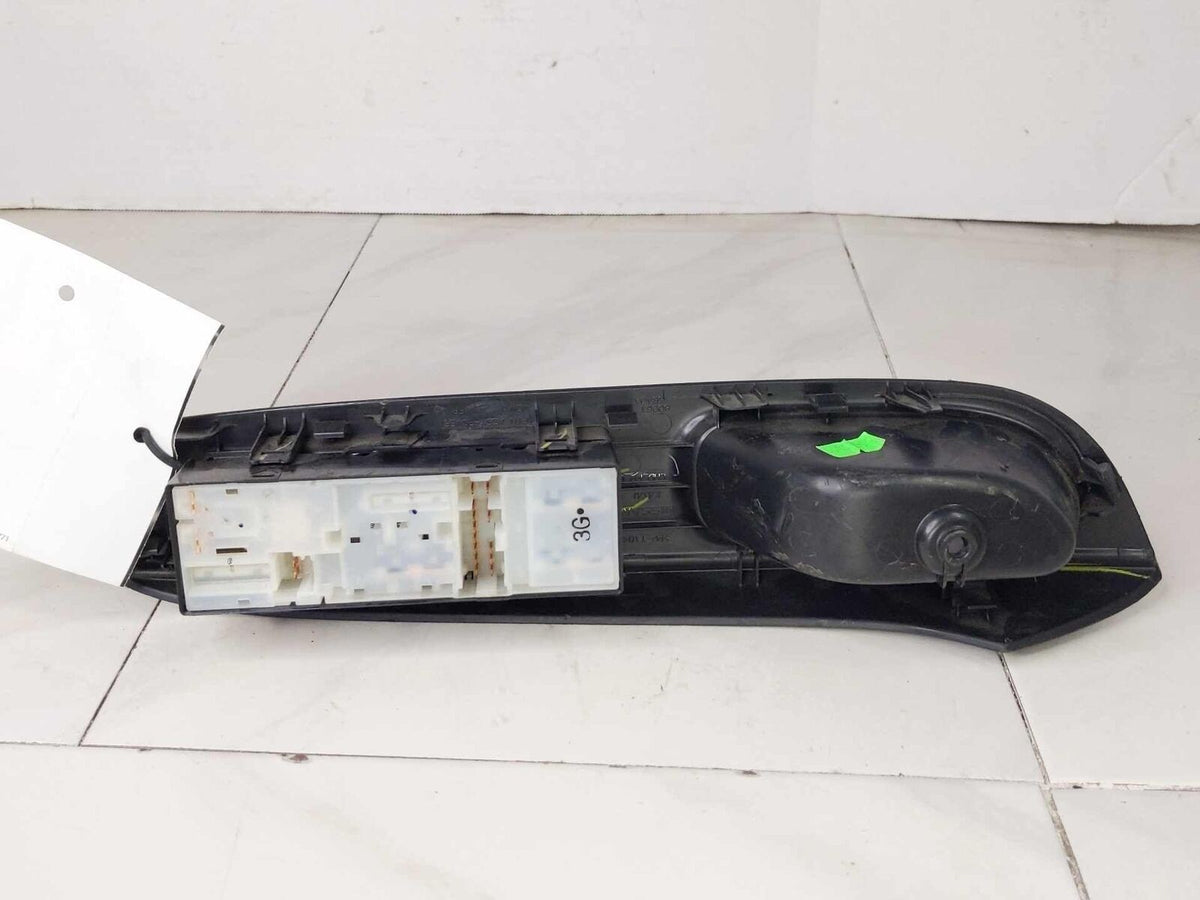 Master Power Window Switch Left Driver OEM NISSAN VERSA 12 13 14 15 16 17 18 19