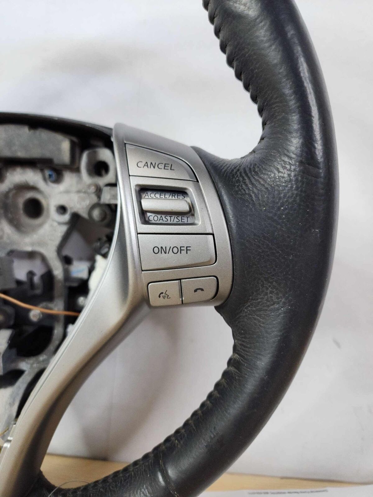 Steering Wheel w Audio Cruise Control Switch Charcoal OEM NISSAN ALTIMA 13 14 15