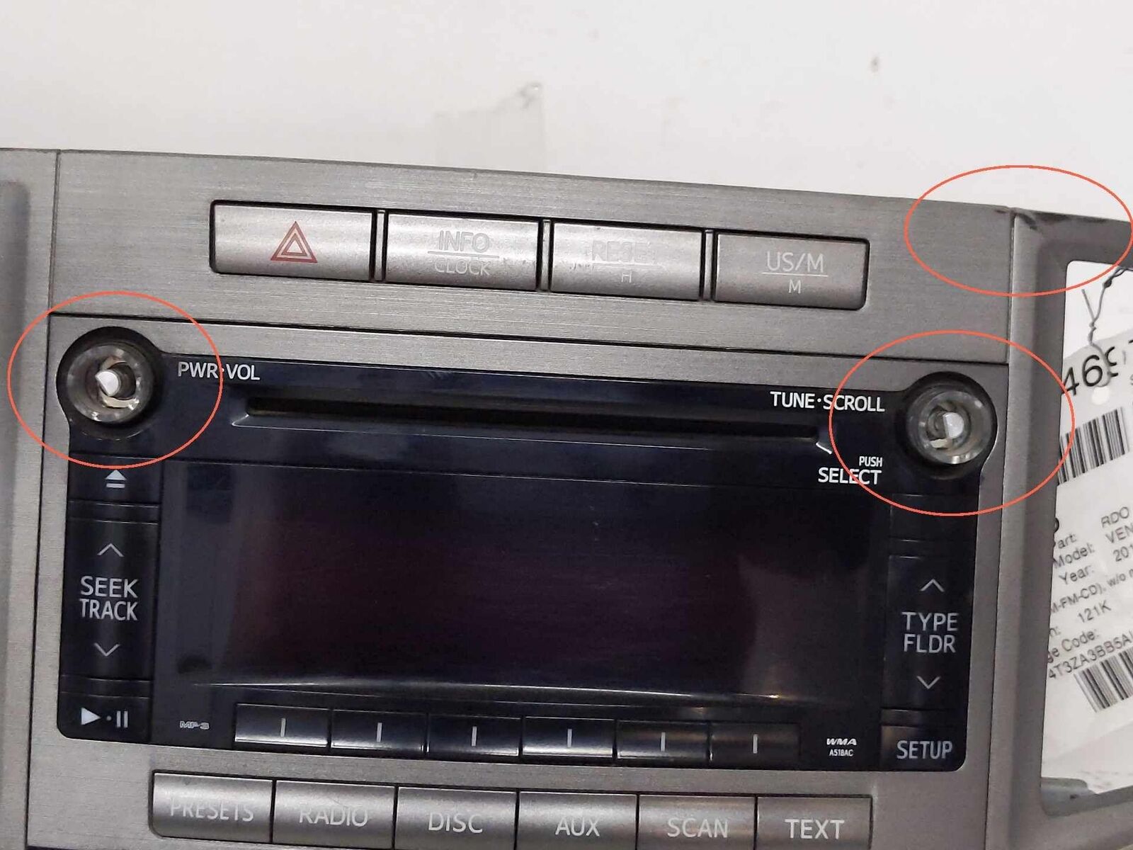 Radio Receiver Audio AM FM CD with Bezel OEM 861200T090 TOYOTA VENZA 10 11 12