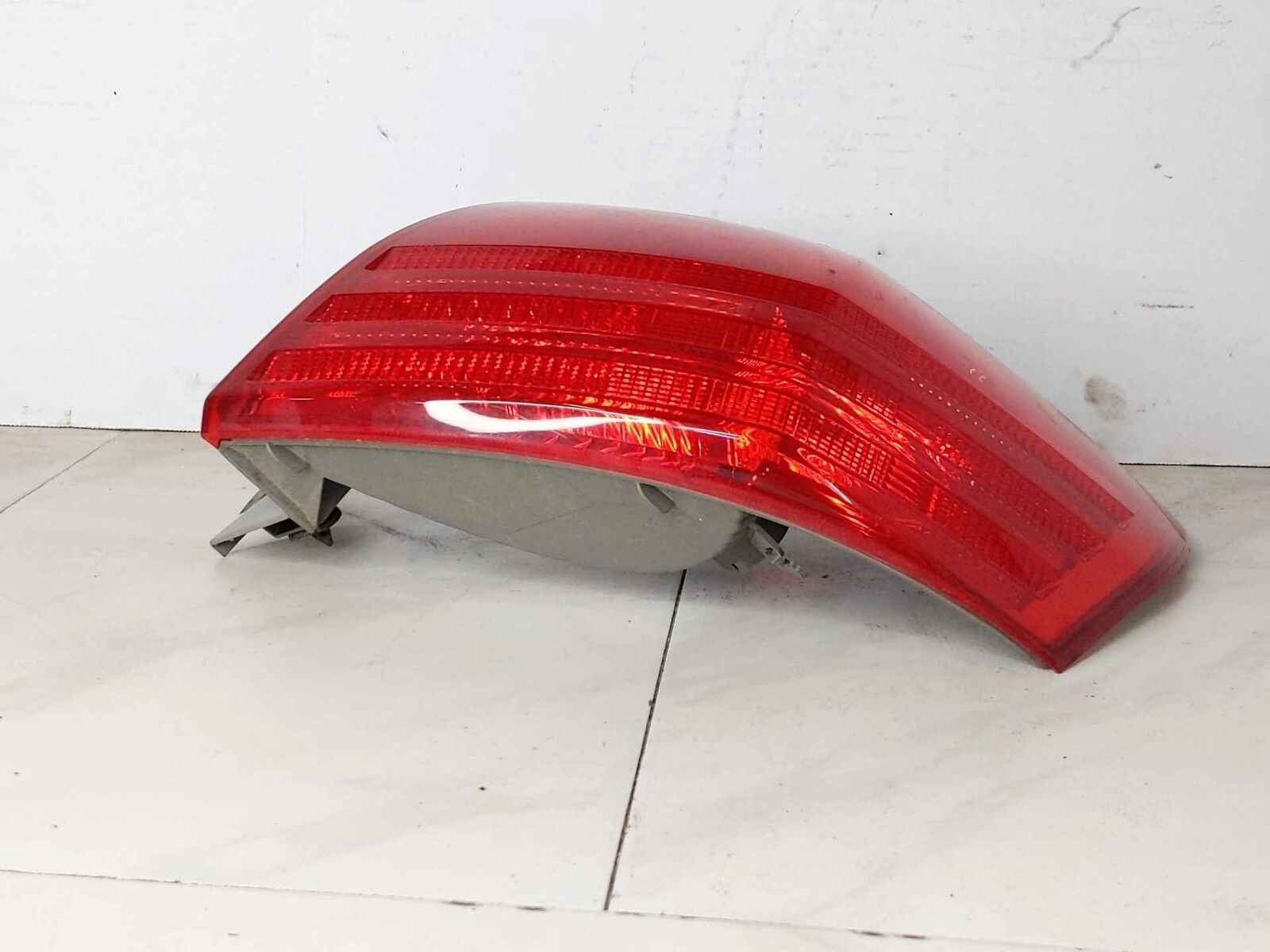 Tail Light Lamp Quarter Right Passenger OEM NISSAN ROGUE 08 09 10 11 12 13 14 15