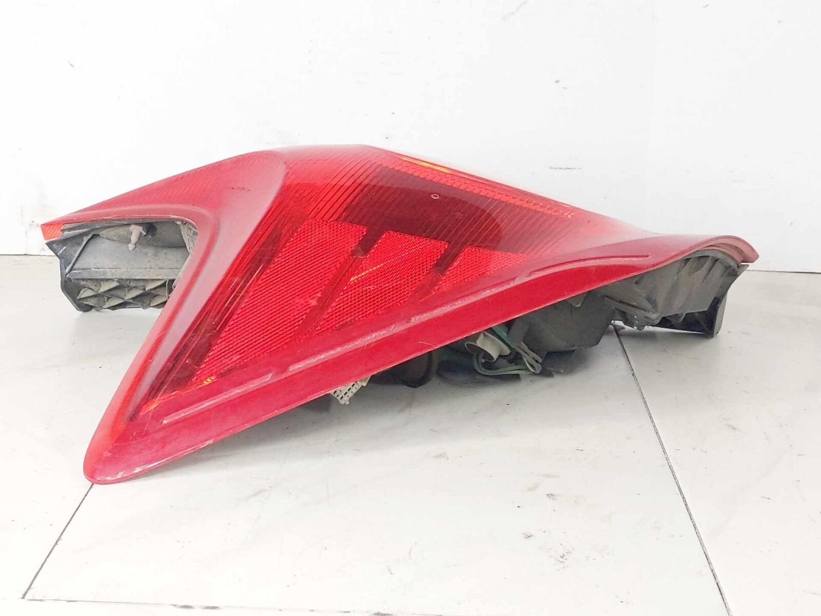 Tail Light Lamp Quarter Left Driver OEM NISSAN VERSA Hatchback 14 15 16 17 18 19