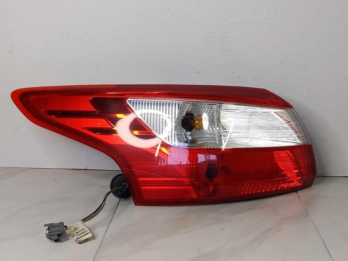 Tail Light Lamp Quarter Panel Mounted Left Driver OEM FORD FOCUS Sedan 12 13 14